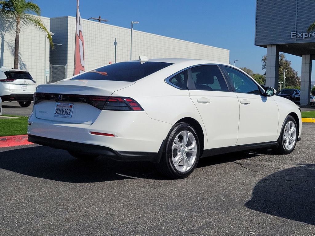 Used 2025 Honda Accord LX image 34