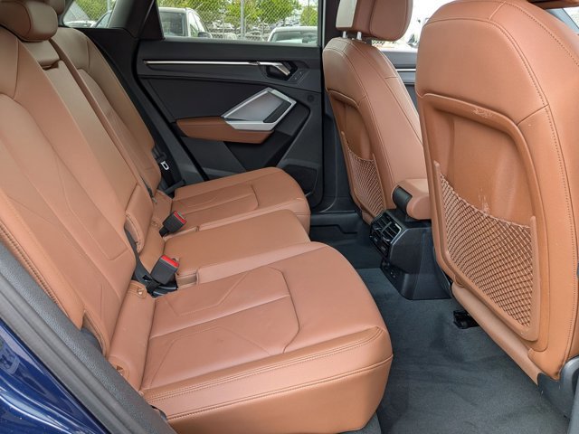 Certified 2025 Audi Q3 2.0T Premium w/ Convenience Package image 22