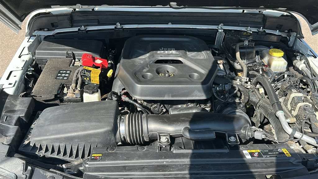 Used 2021 Jeep Wrangler Unlimited Sport AWD/4WD image 32