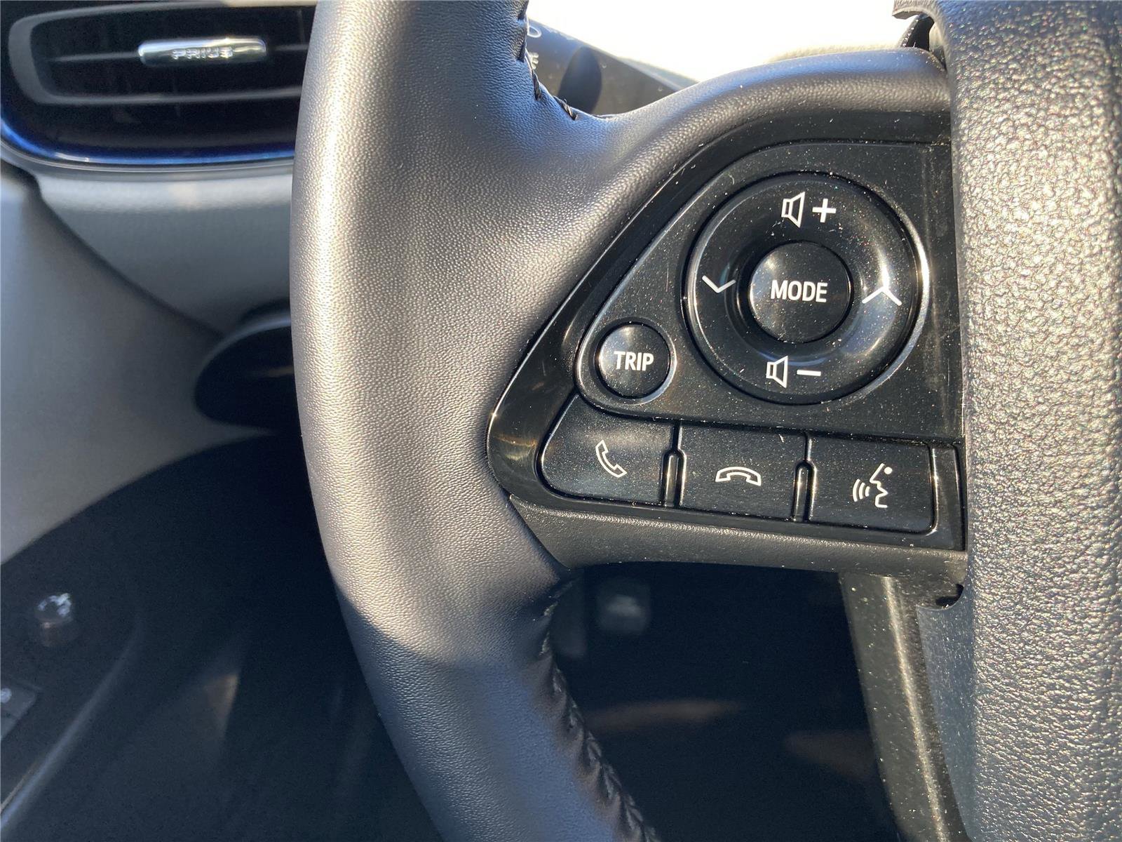 Used 2019 Toyota Prius Limited image 31