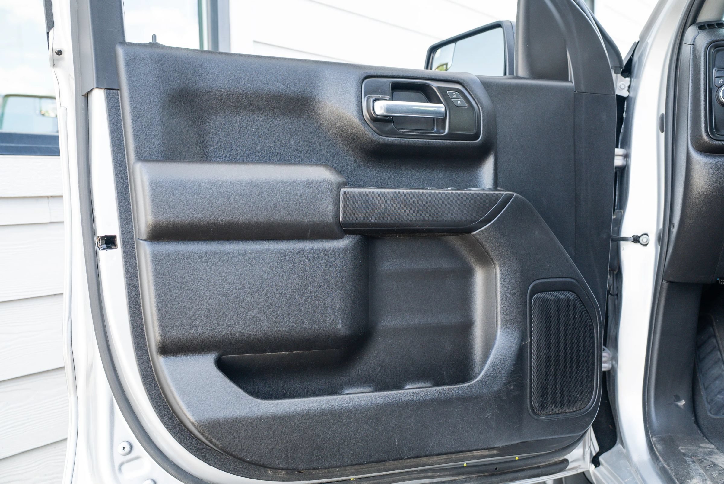 Used 2022 Chevrolet Silverado 1500 Custom RWD image 22