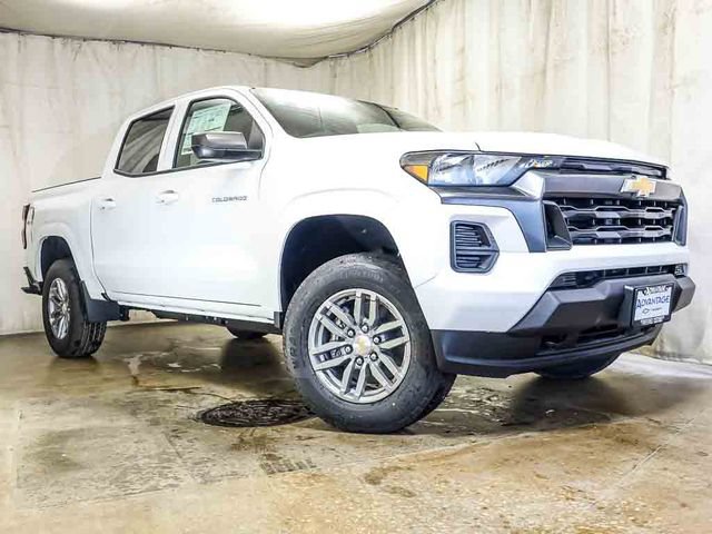 New 2026 Chevrolet Colorado LT w/ Advanced Trailering Package AWD/4WD image 2