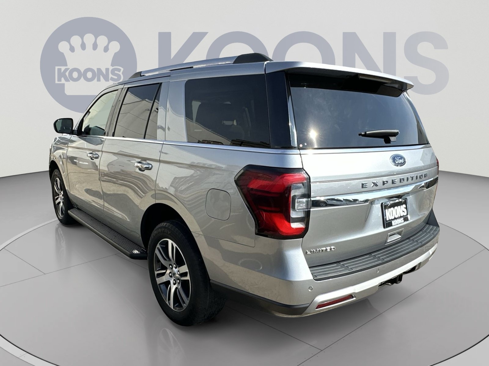 Used 2024 Ford Expedition Limited AWD/4WD image 8