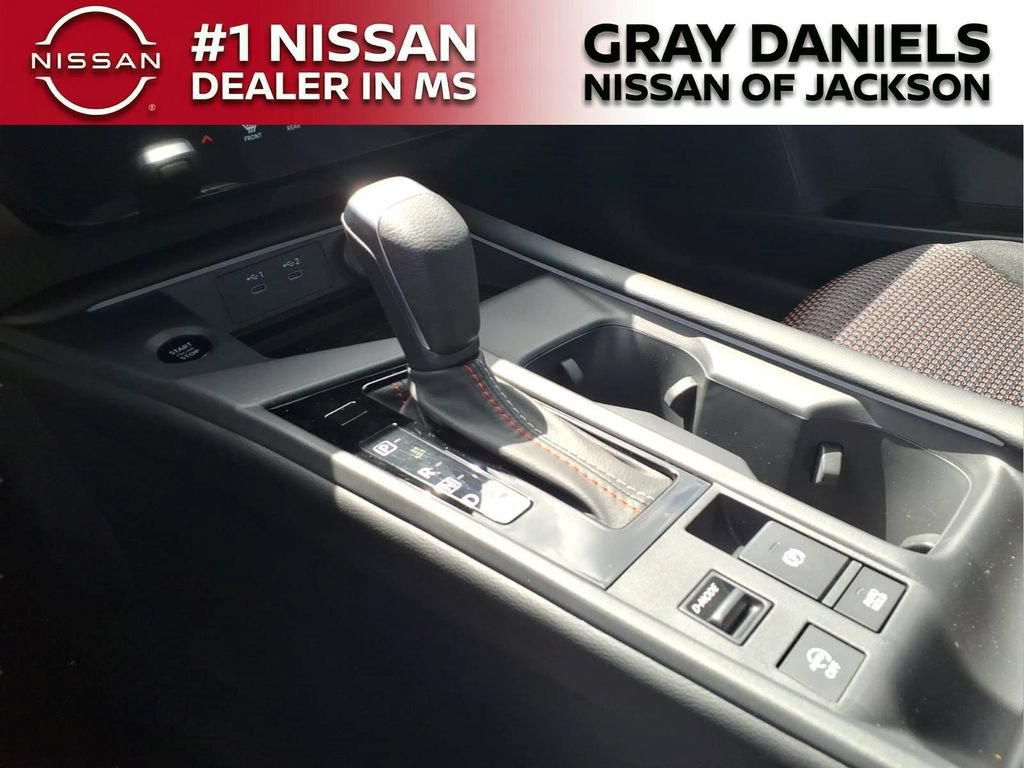 New 2026 Nissan Sentra SR w/ Floor Mat Package FWD image 19
