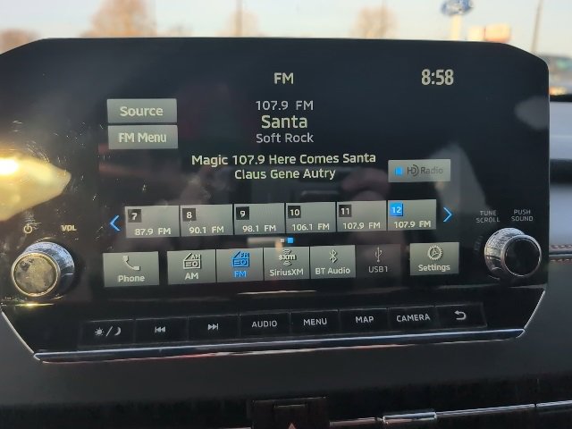 Used 2024 Mitsubishi Outlander SEL Black Edition image 13