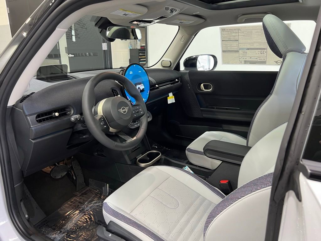 Used 2025 MINI Cooper S image 11