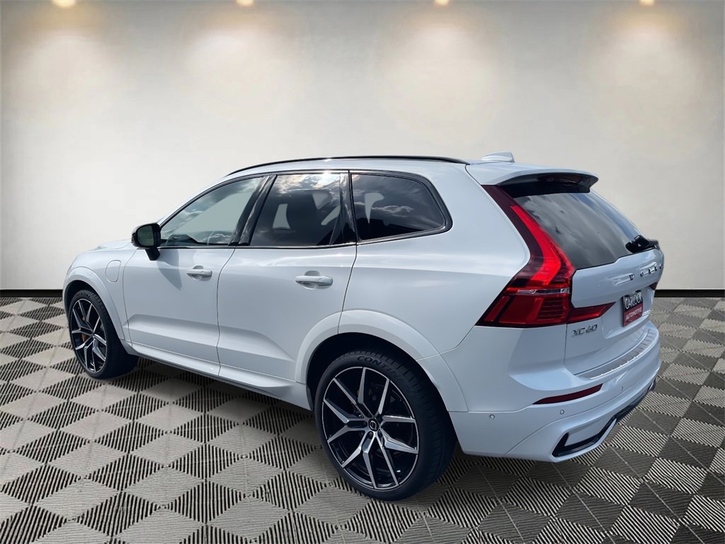 Used 2024 Volvo XC60 T8 Polestar w/ Protection Package Premier image 4