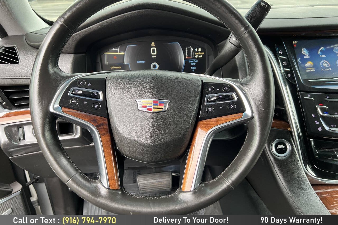 Used 2015 Cadillac Escalade 2WD image 24