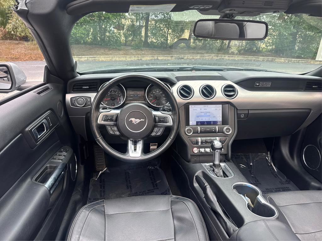 Used 2020 Ford Mustang Premium RWD image 13