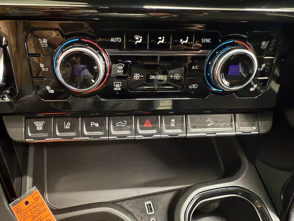 New 2026 GMC Sierra 2500 AT4 image 14