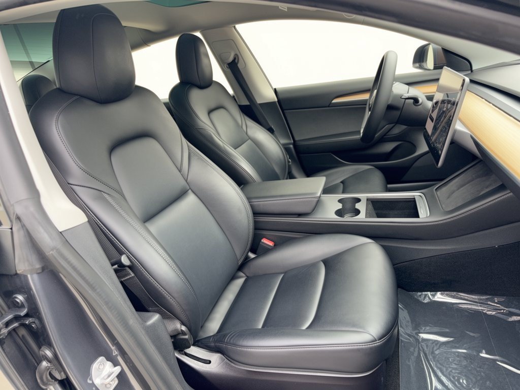 Used 2021 Tesla Model 3 Standard Range Plus RWD image 30