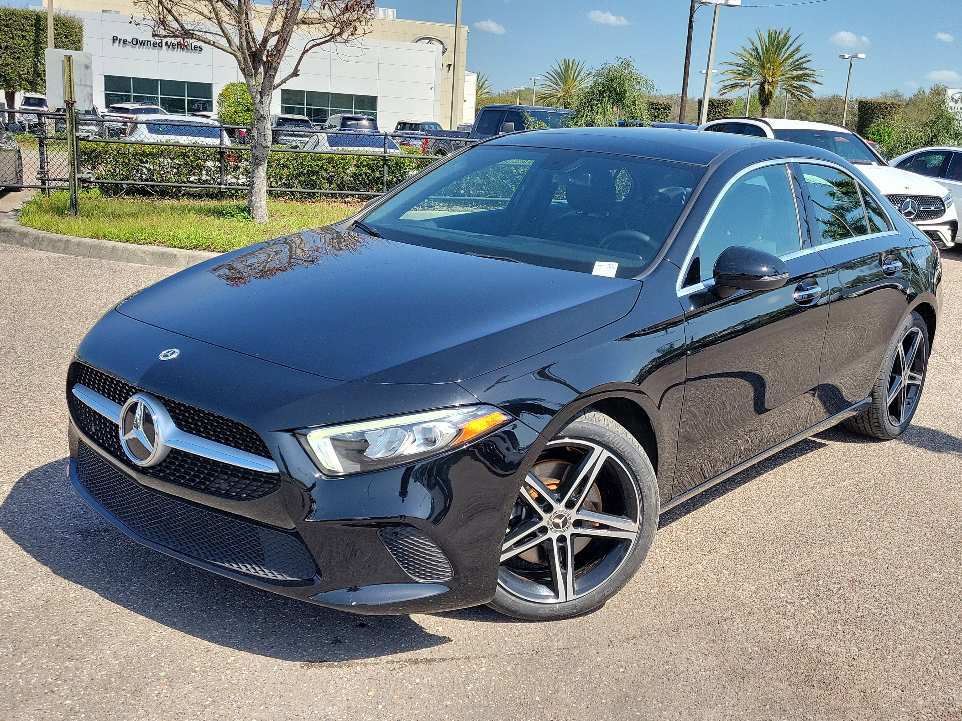 Certified 2022 Mercedes-Benz A 220 image 1