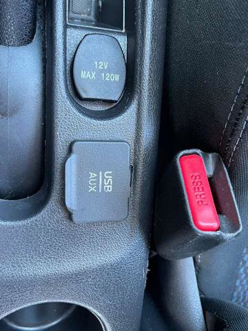 Used 2015 Nissan Versa Note SV image 30