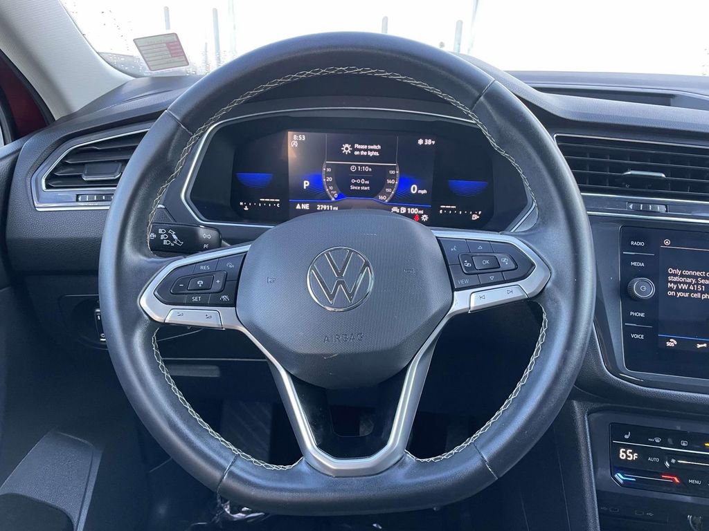 Used 2022 Volkswagen Tiguan SE image 26