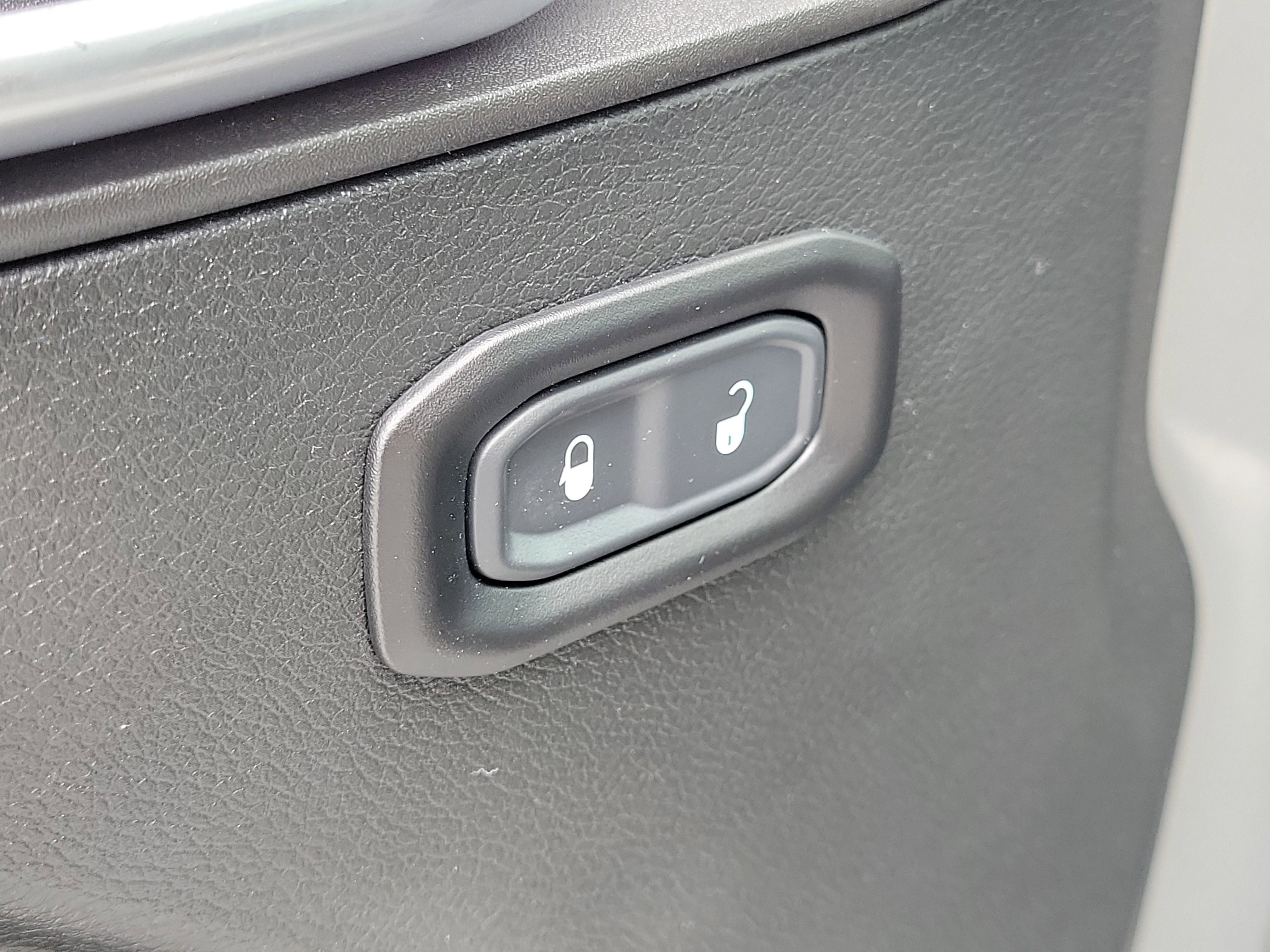 Used 2020 Jeep Wrangler Unlimited Sport S AWD/4WD image 19