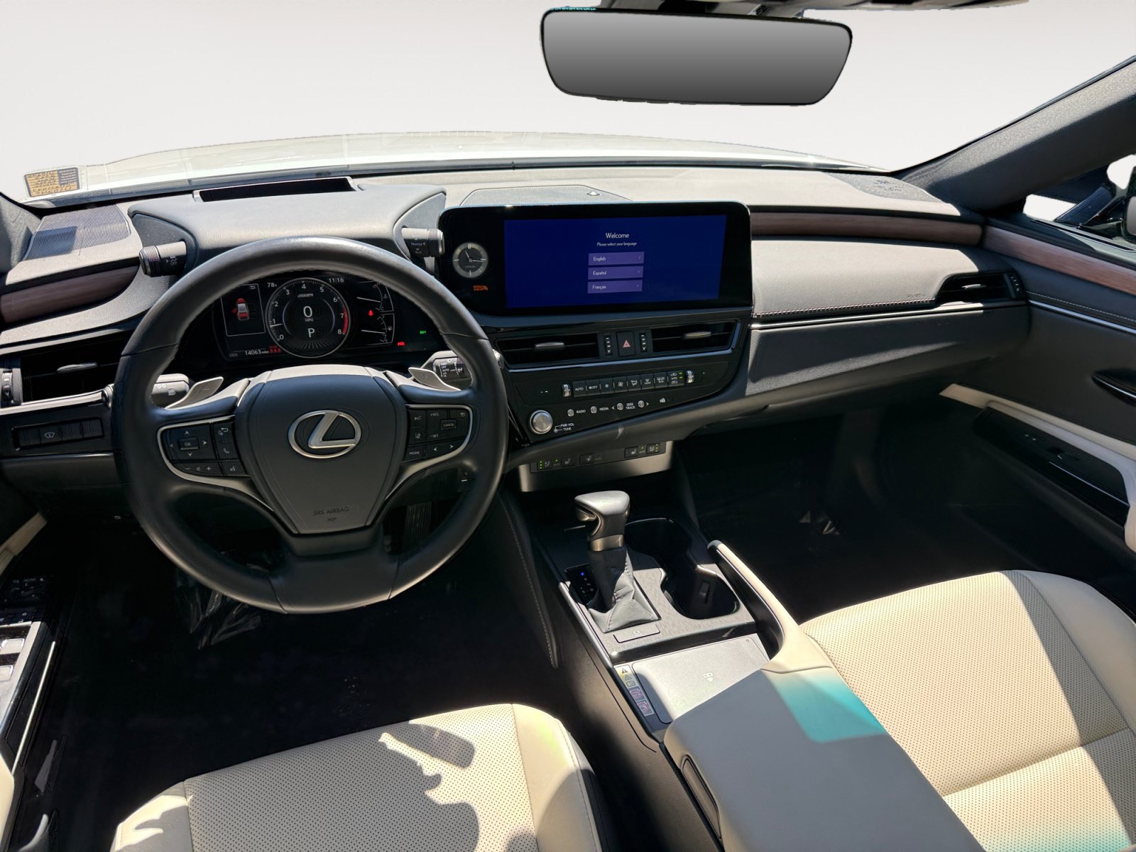 Used 2025 Lexus ES 350 w/ Premium Package FWD image 15