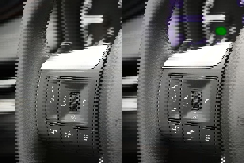 Used 2023 INFINITI QX60 Pure image 22