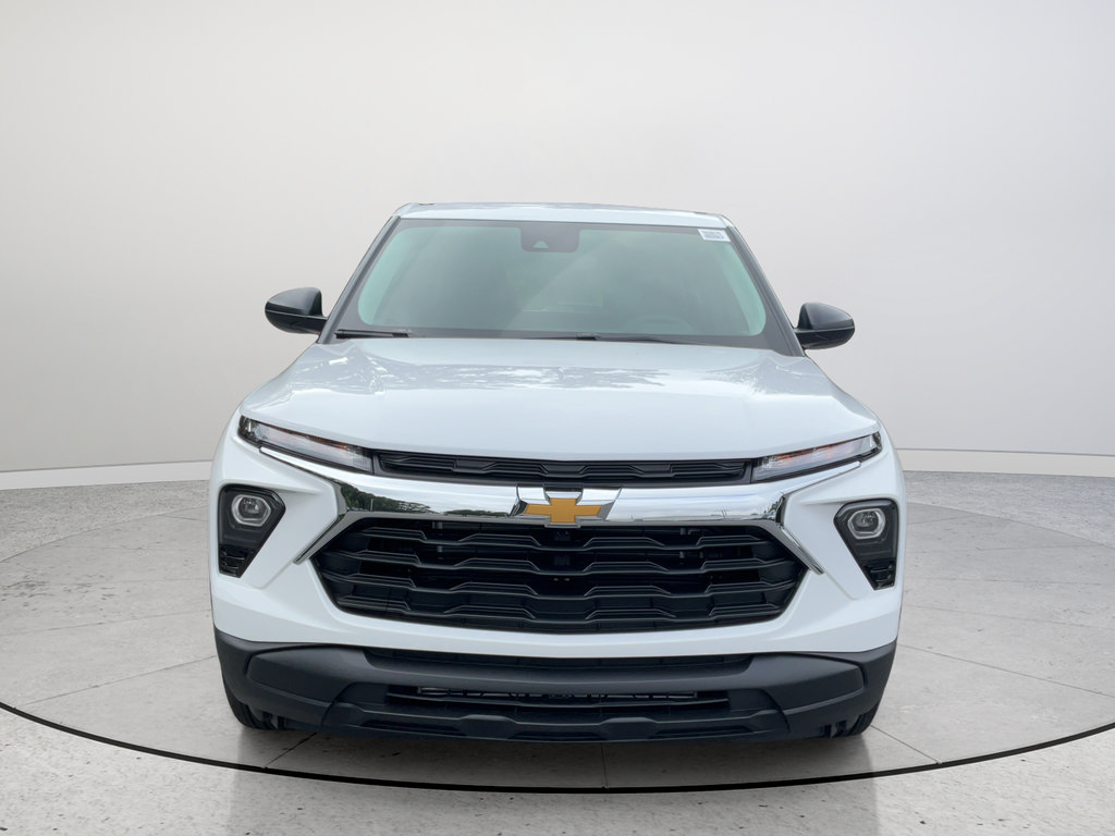 New 2026 Chevrolet TrailBlazer LS FWD image 2