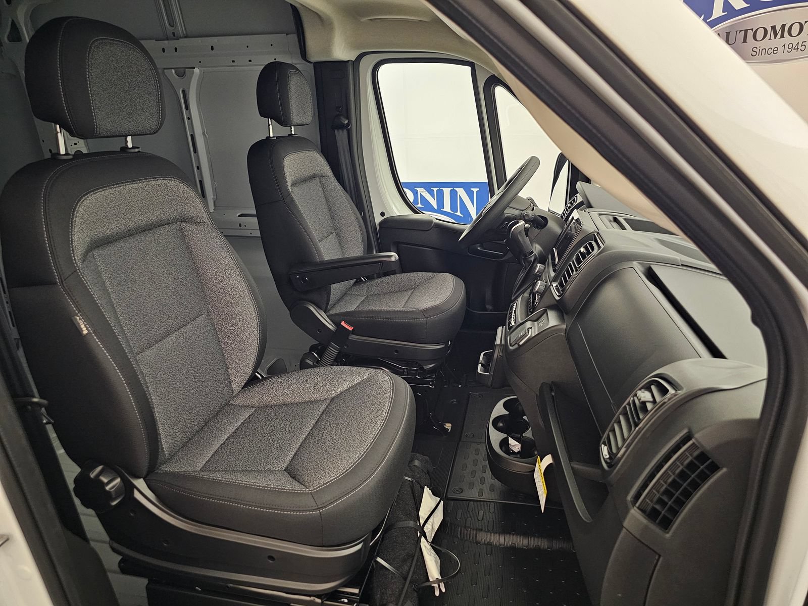 New 2026 RAM ProMaster 3500 FWD image 26
