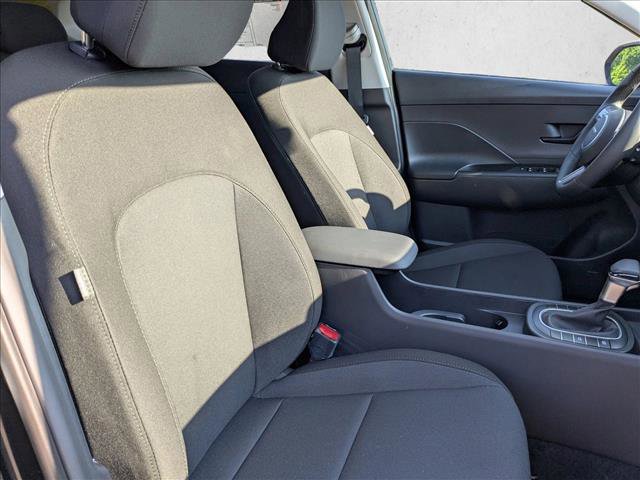 Used 2025 Hyundai Kona SEL AWD/4WD image 20
