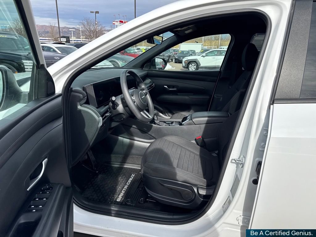 Certified 2025 Hyundai Santa Cruz SE image 31