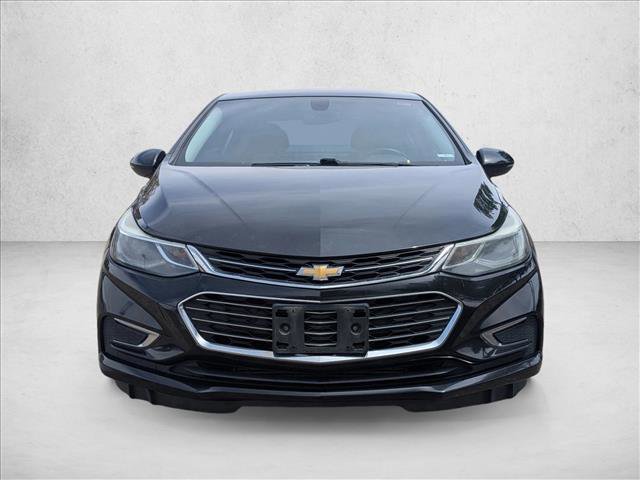 Used 2017 Chevrolet Cruze Premier FWD image 2