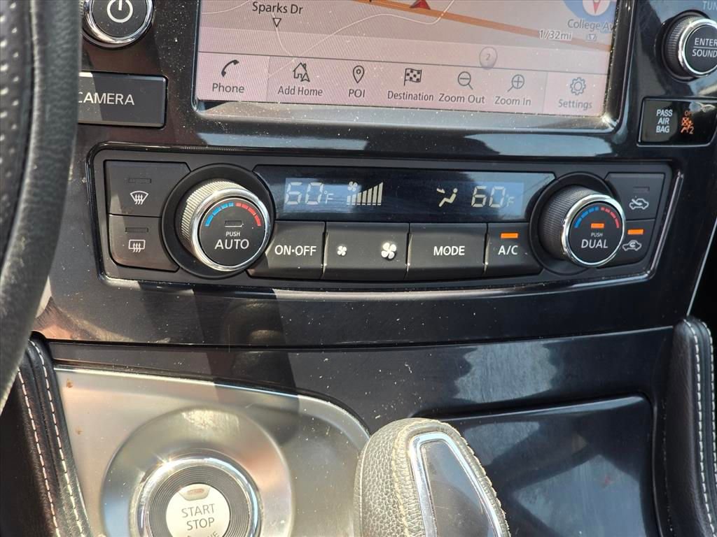 Used 2023 Nissan Maxima SV w/ Floor Mat Group FWD image 17