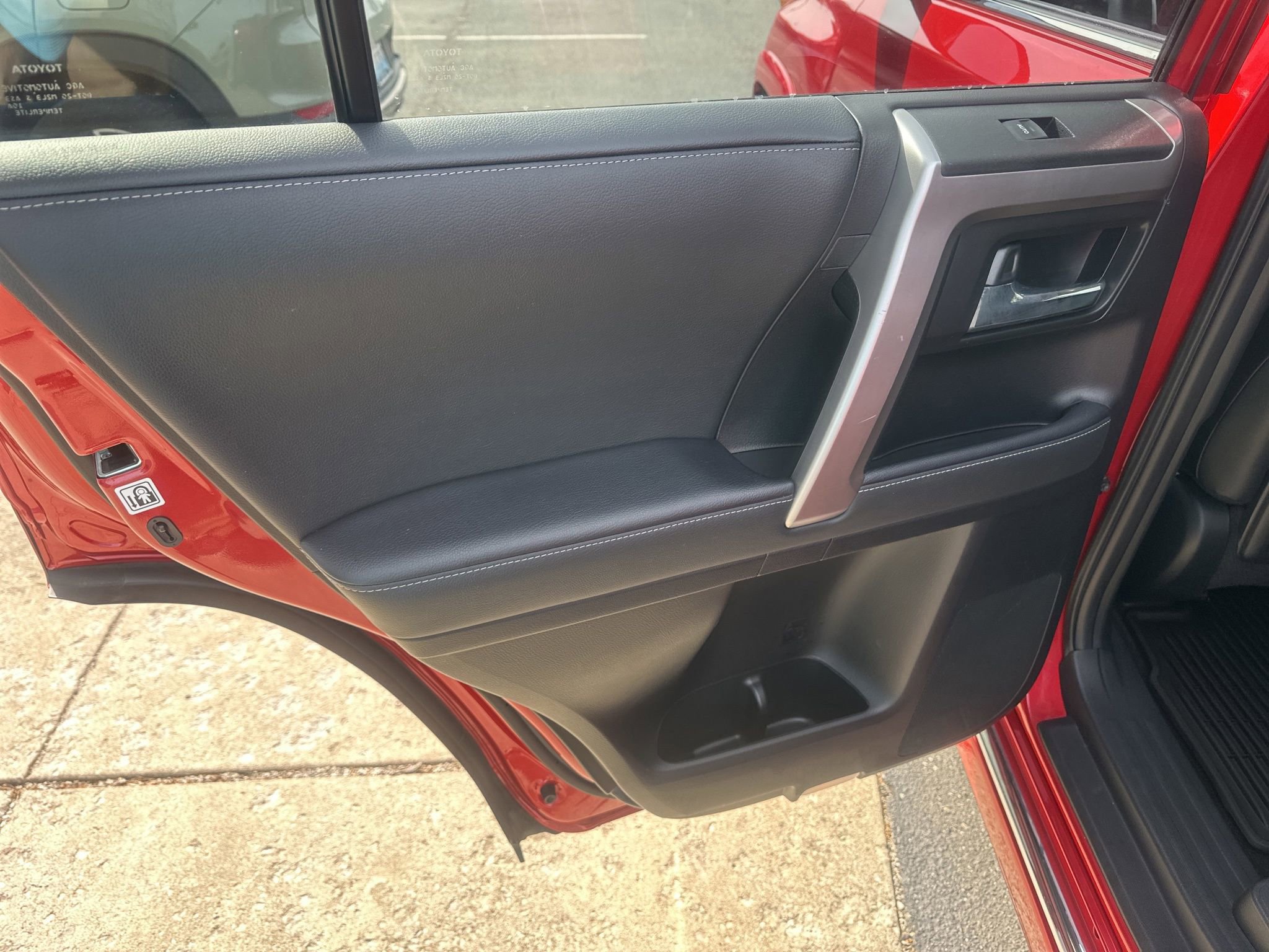 Used 2021 Toyota 4Runner Limited image 20