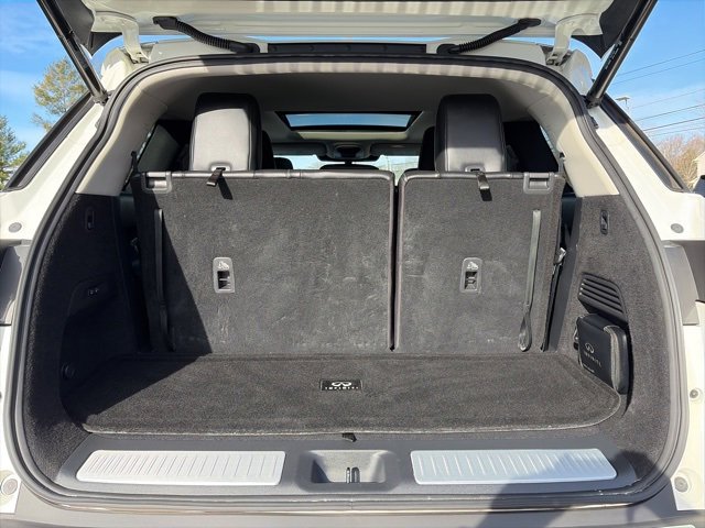 Used 2022 INFINITI QX60 Sensory w/ Cargo Package image 30