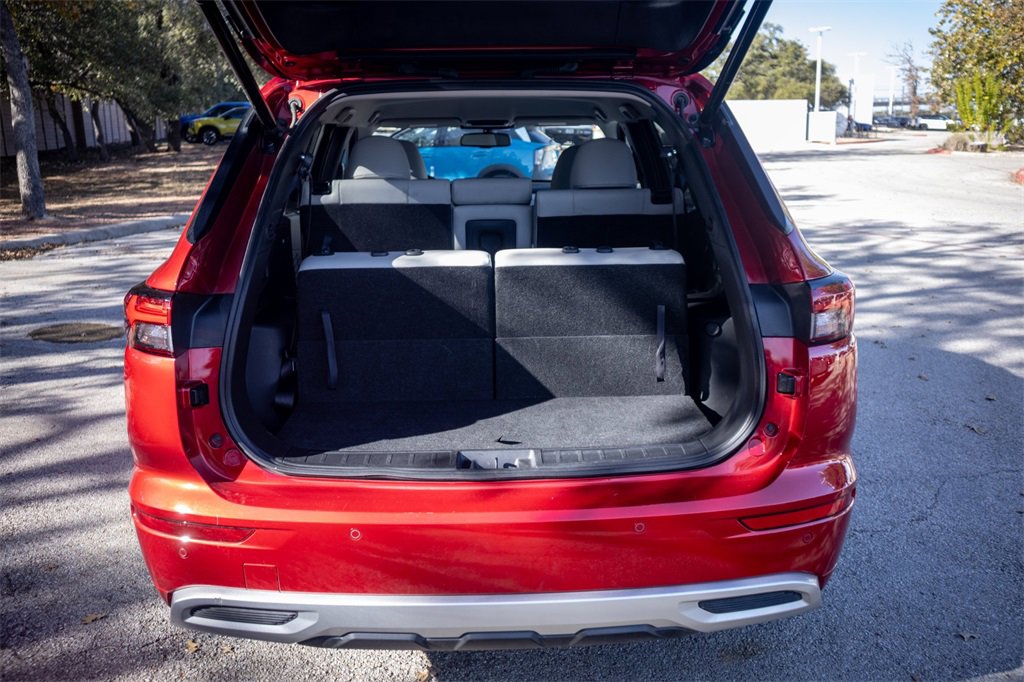 Used 2024 Mitsubishi Outlander SEL image 21