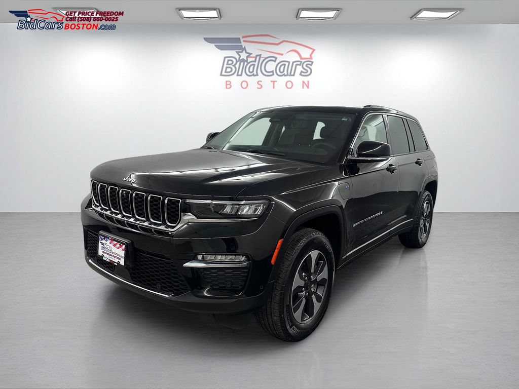 Used 2022 Jeep Grand Cherokee Limited 4xe w/ Luxury Tech Group II AWD/4WD image 1