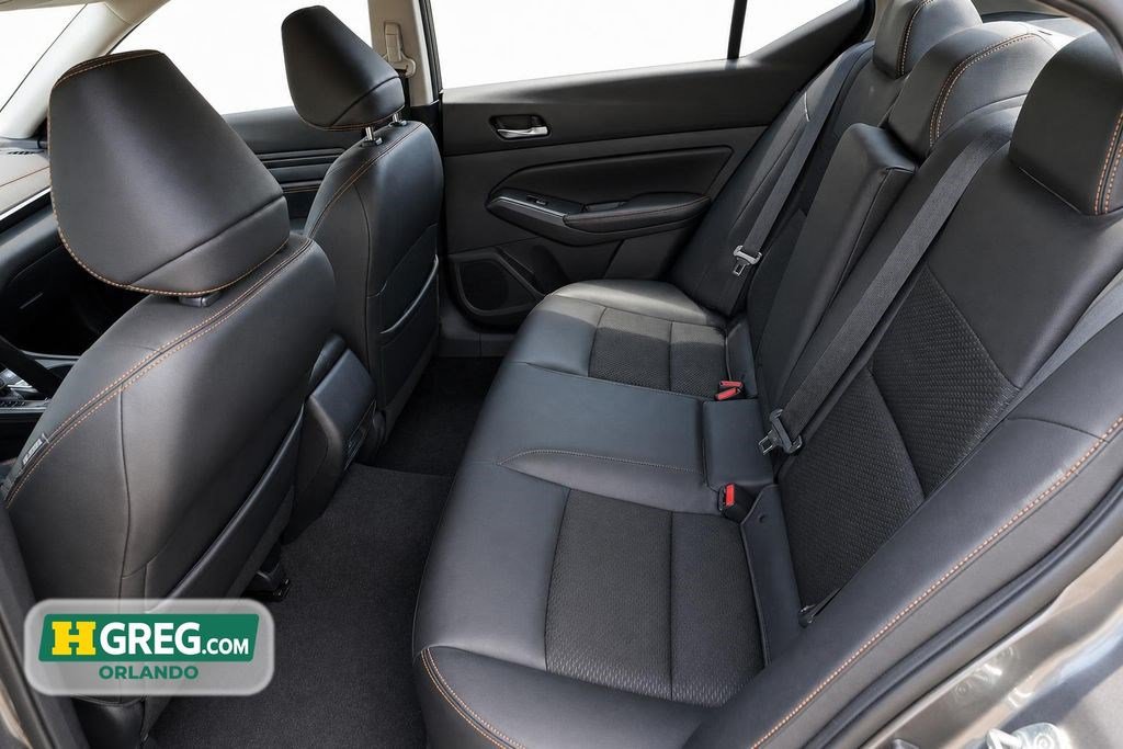 Used 2019 Nissan Altima 2.5 SR w/ SR Premium Package AWD/4WD image 17