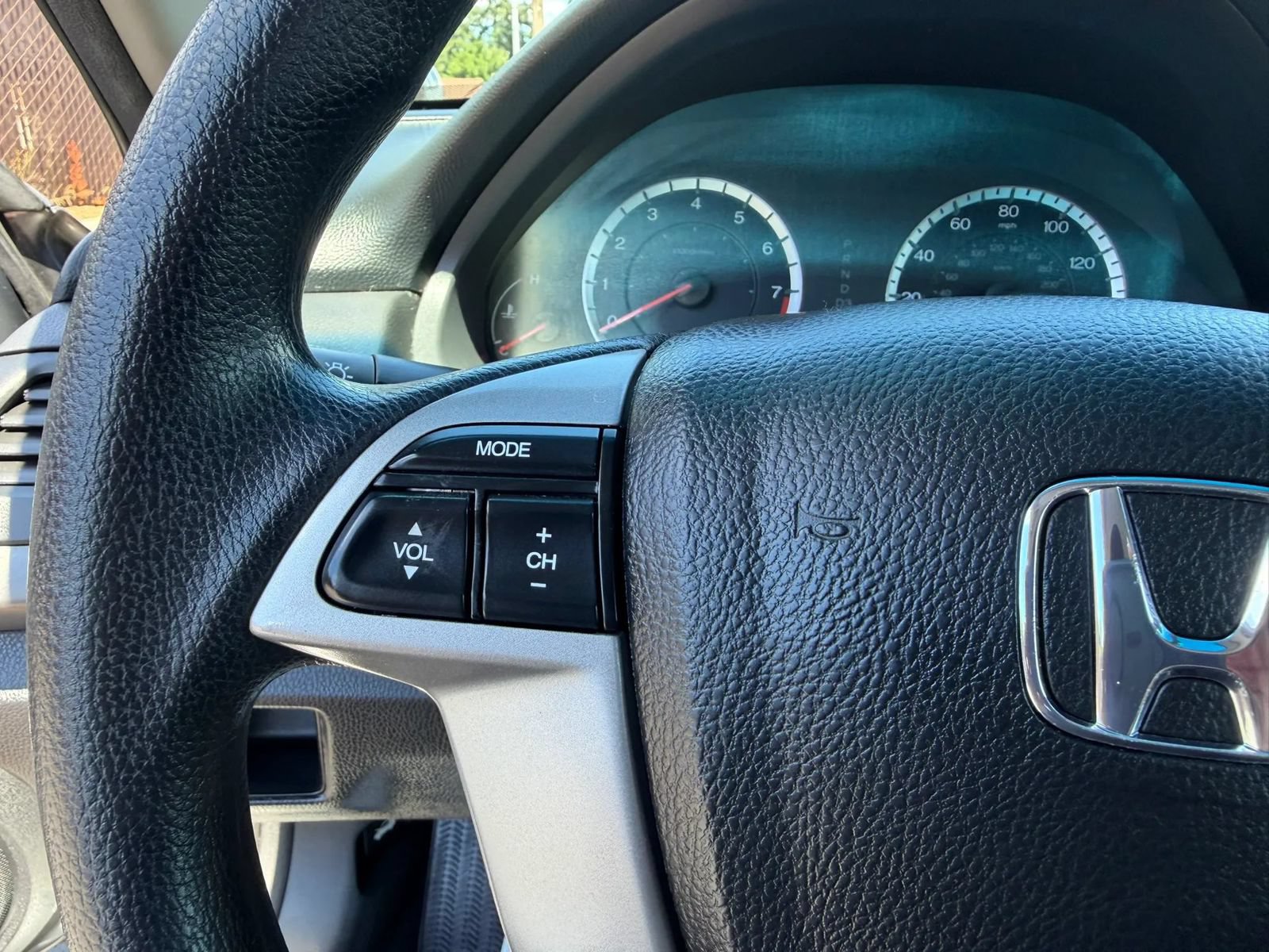 Used 2012 Honda Accord LX-S image 19
