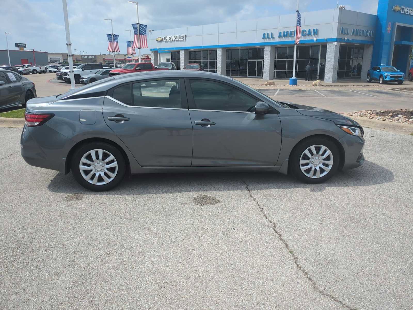 Used 2023 Nissan Sentra S FWD image 9