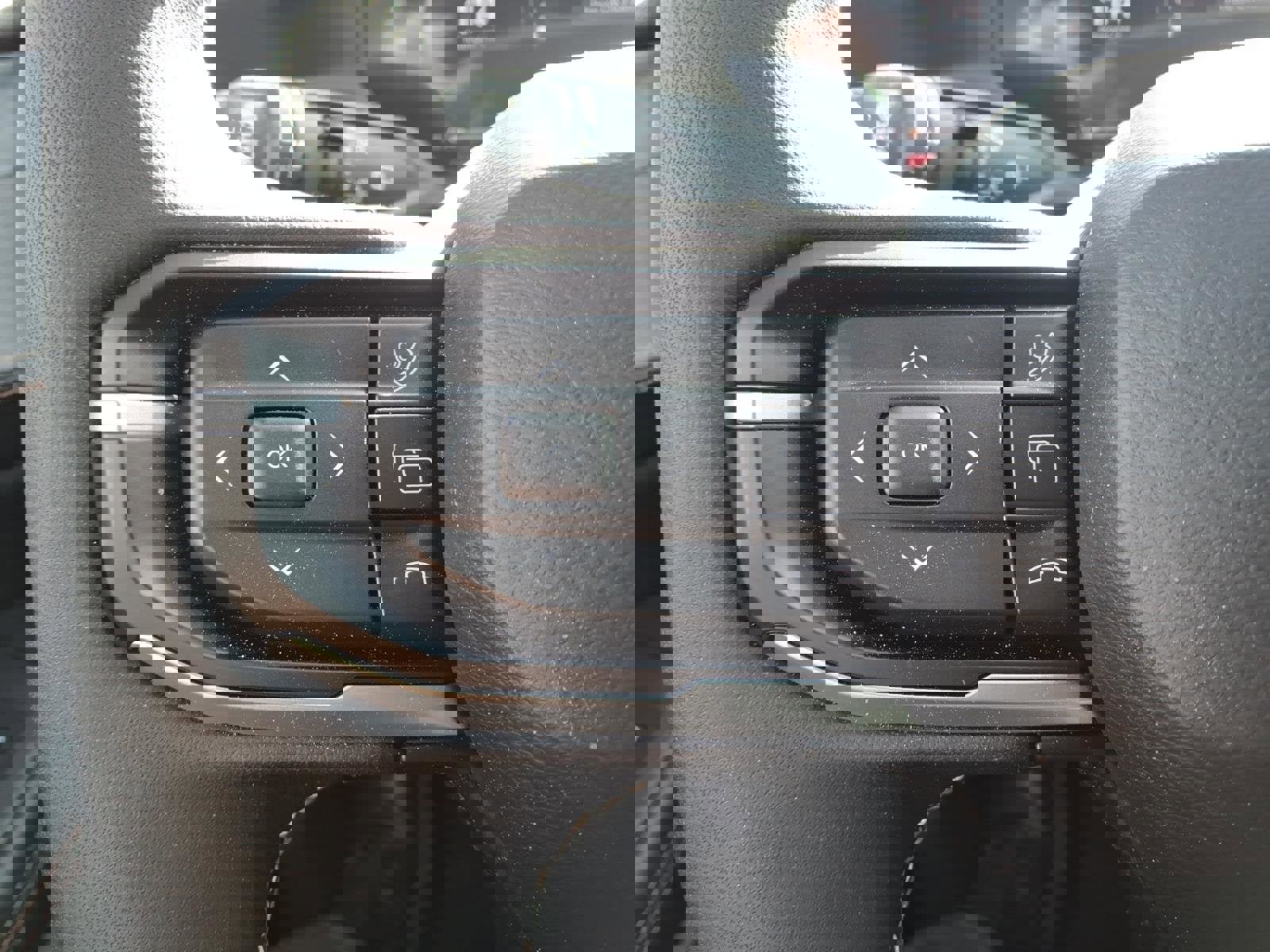 New 2026 Jeep Cherokee Limited image 15