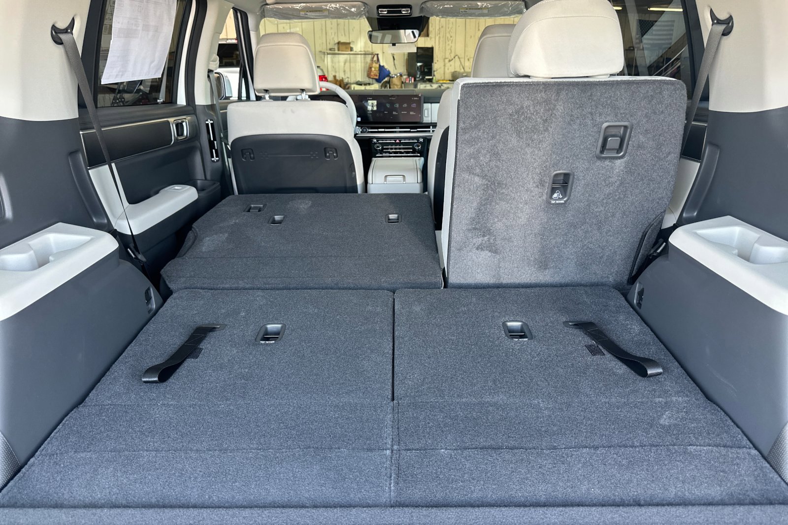 New 2025 Hyundai Santa Fe SE image 13