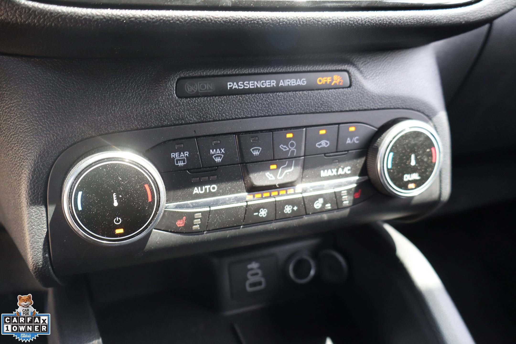 Used 2025 Ford Escape ST-Line Select AWD/4WD image 19