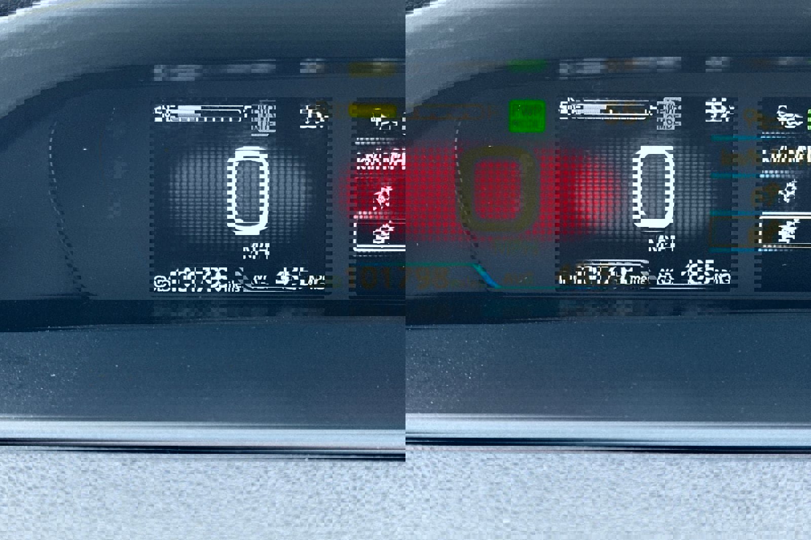 Certified 2021 Toyota Prius L Eco image 24