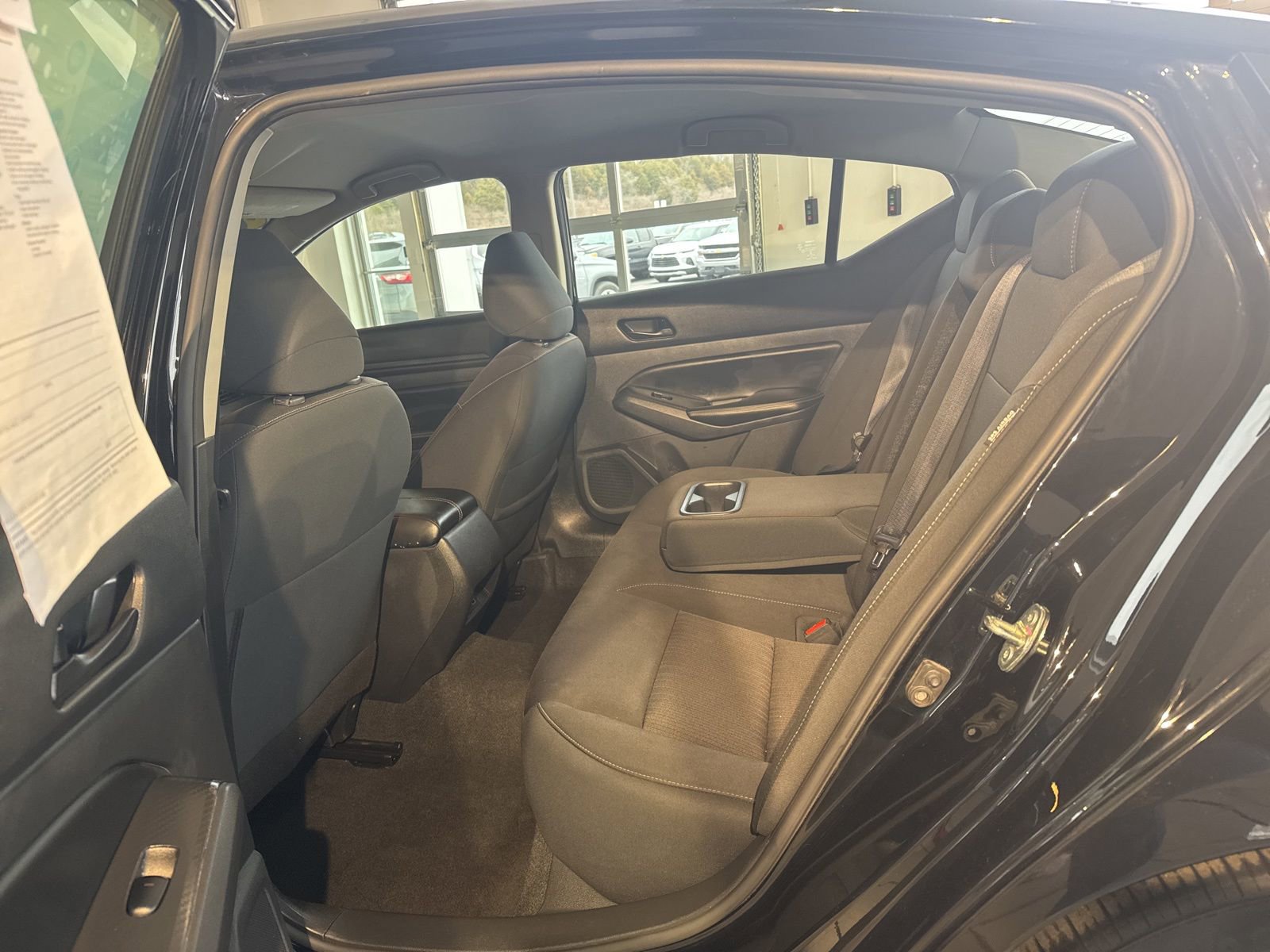 Used 2024 Nissan Altima 2.5 SV image 14