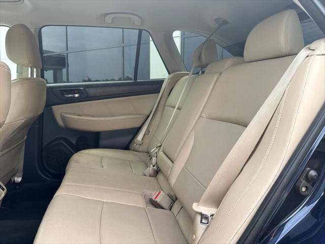 Used 2018 Subaru Outback 2.5i Limited AWD/4WD image 18
