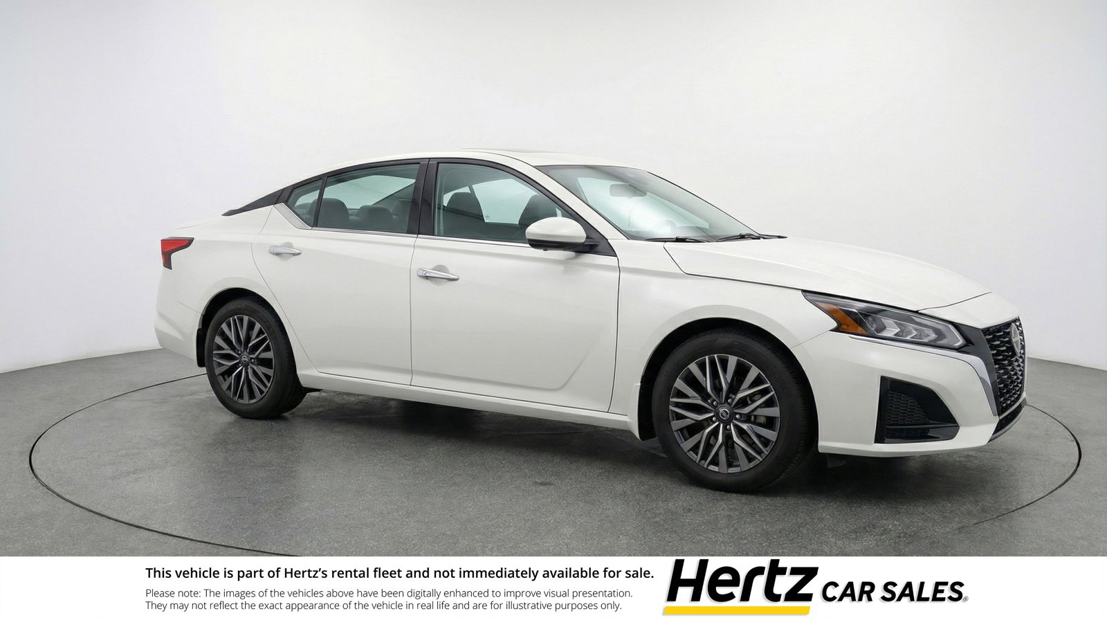 Used 2025 Nissan Altima 2.5 SV FWD image 1