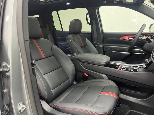 New 2026 Chevrolet Traverse RS AWD/4WD image 25
