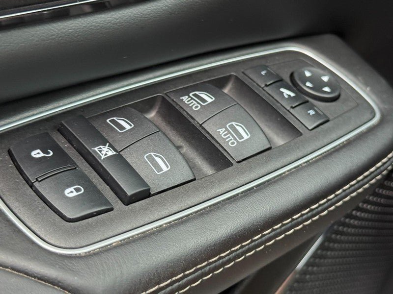 Used 2023 RAM 1500 Limited AWD/4WD image 28