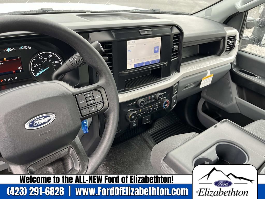 New 2026 Ford F250 4x4 Regular Cab Super Duty image 14