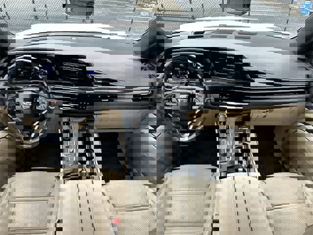 Used 2023 Cadillac Escalade ESV Premium Luxury image 13