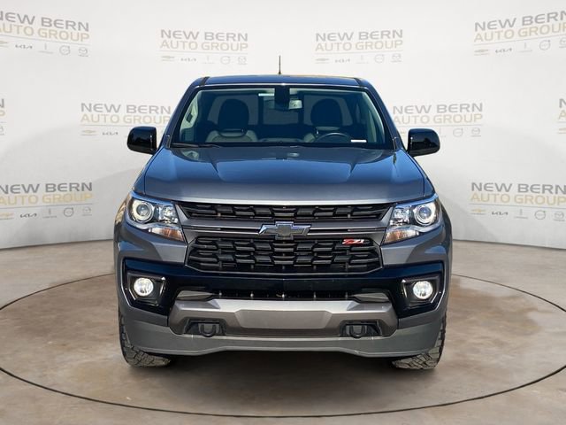 Used 2022 Chevrolet Colorado Z71 AWD/4WD image 8
