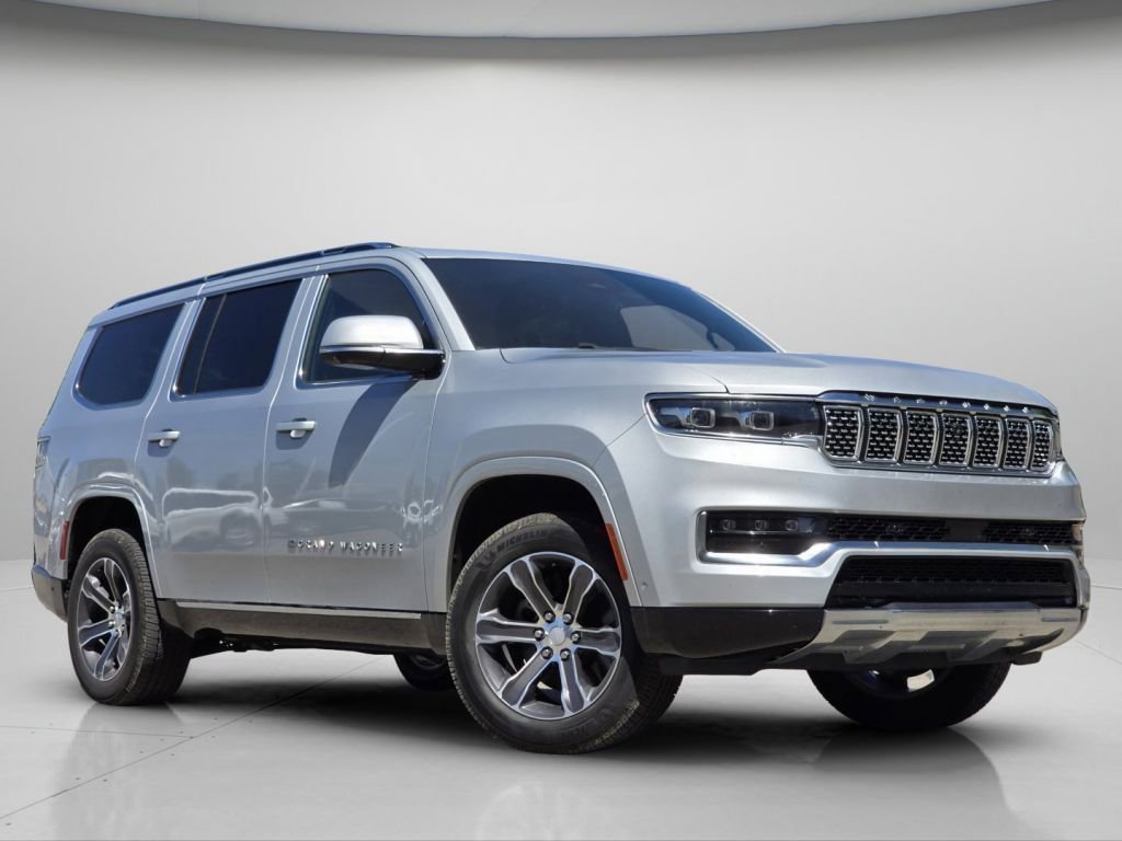 Used 2022 Jeep Grand Wagoneer Series I AWD/4WD image 2