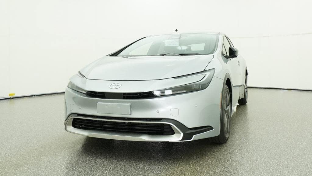 New 2026 Toyota Prius Plug-In Hybrid FWD image 31