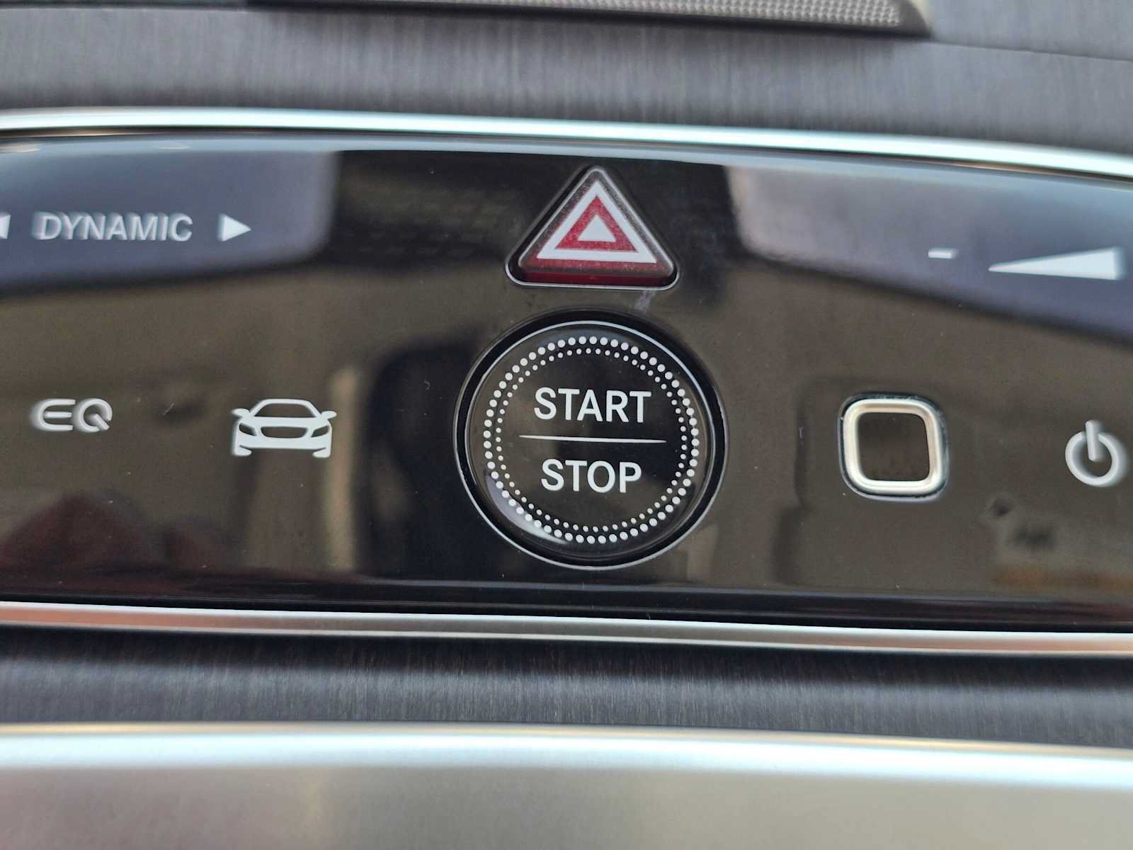 New 2026 Mercedes-Benz EQS 400 4MATIC SUV image 36