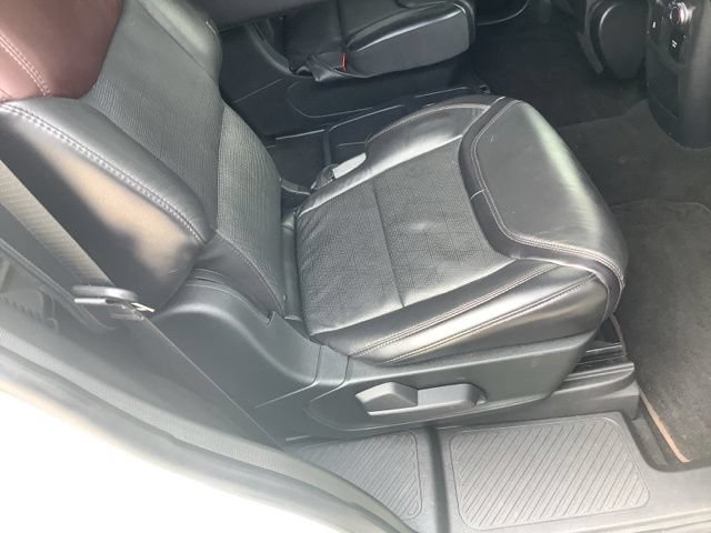 Used 2020 Ford Explorer Platinum w/ Premium Technology Package AWD/4WD image 19
